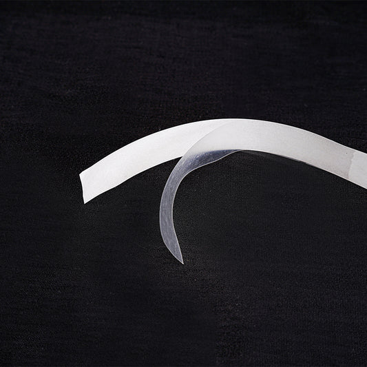 Dazhen TPU hot melt film, Spandex hot melt film, Clothing hot melt film,seamless Adhesive film, model: DZ-8385G Width: 1500MM Length: 50M Starting batch 50m Environmental protection no-seam adhesive