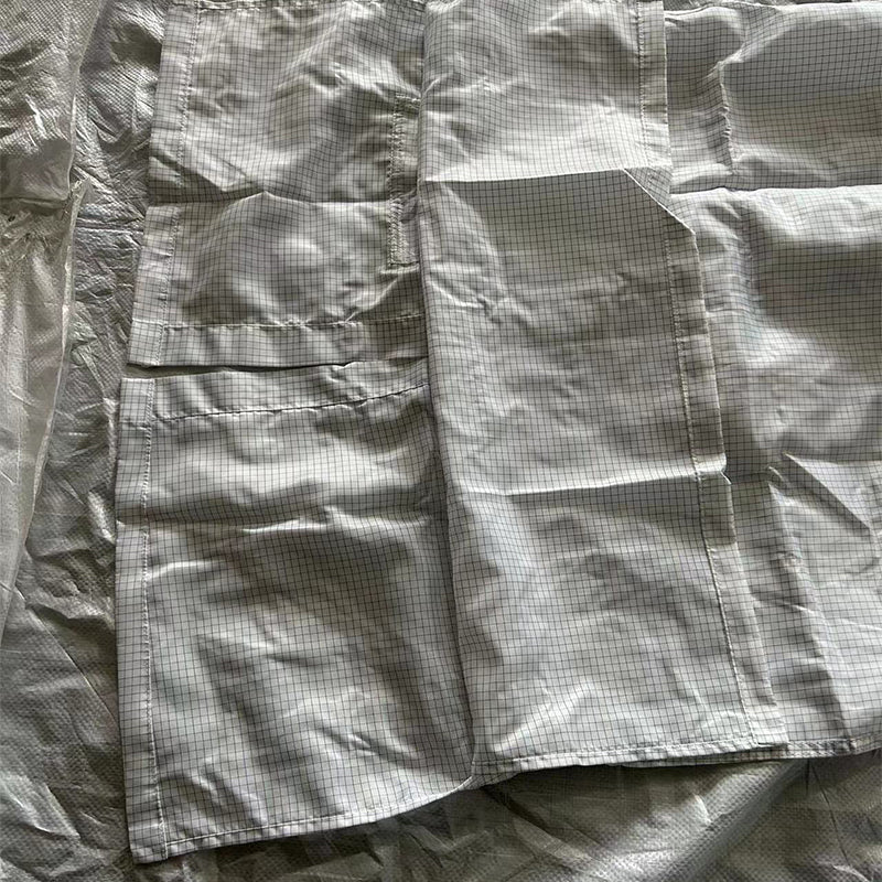 Yakewei Dustless anti-static coats Starting batch of single size 50 pieces Size:S M L XL 2XL 3XL 4XL 5XL 6XL(Ask customer service for specific details)Long Overalls Dustproof clothing split