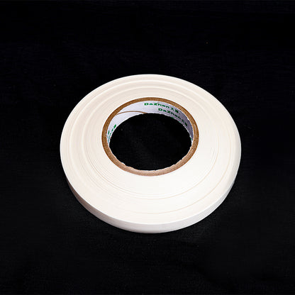 Dazhen TPU hot melt film, Spandex hot melt film, Clothing hot melt film, seamless Adhesive film, model: DZ-5850G Width: 1500MM Length: 50M Starting batch 50m Strong viscosity Seamless edge sealing adhesive