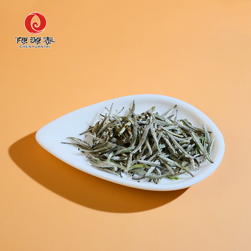 ChenYuanTai Orange-colored Bai Hao Yinzhen Specifications: 5g × 12 sachets = 60g/box Specifications per item: 10 boxes Minimum order quantity: 100 2023 First Harvest Special Grade Bai Hao Yin Zhen