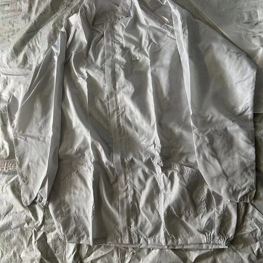 Yakewei Anti-static Separate Suit Starting from 50 sets per size Size:S M L XL 2XL 3XL 4XL 5XL 6XL(Ask customer service for specific details)Hooded separates Breathable