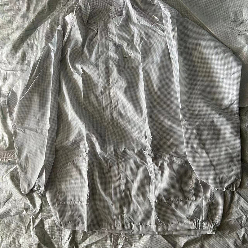 Yakewei Anti-static Separate Suit Starting from 50 sets per size Size:S M L XL 2XL 3XL 4XL 5XL 6XL(Ask customer service for specific details)Hooded separates Breathable