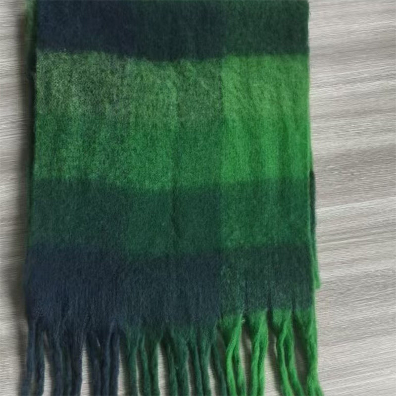 YuXiang Winter new senior sense thickened warm scarf tassel models female AC scarf neck shawl multi-purpose folk style Winter Warmth